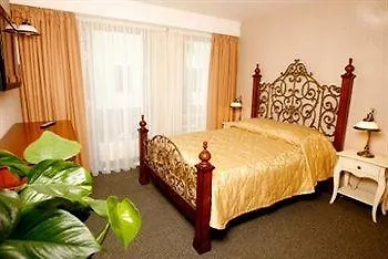 Friedricho Pasazas Ξενοδοχείο 3*